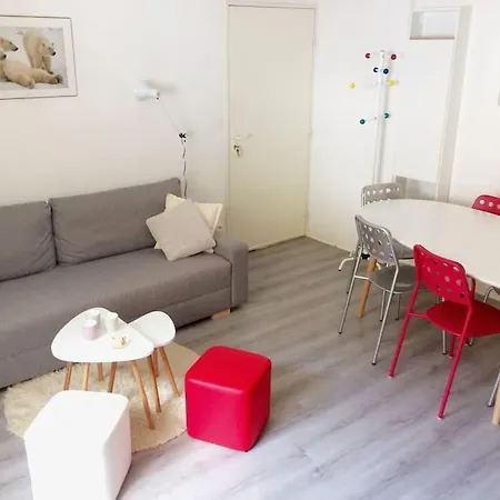 Duplex T4 Clair, Cosy Et Spacieux - 3 2 Salles De Bain Centre Vue Pyrenees *